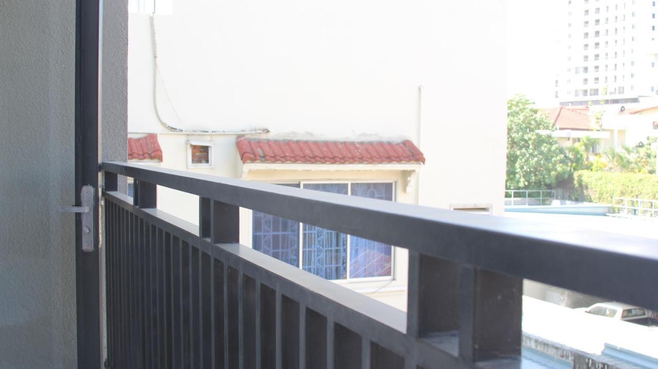 Chung cư 60 m² 2 phòng ngủ, 2 phòng tắm riêng ở Chamkar Morn Phnom Penh Ngoại thất bức ảnh