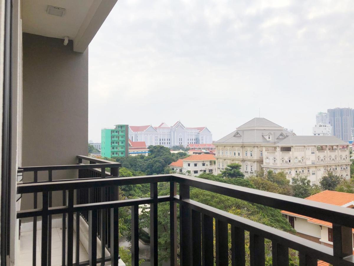 Chung cư 60 m² 2 phòng ngủ, 2 phòng tắm riêng ở Chamkar Morn Phnom Penh Ngoại thất bức ảnh