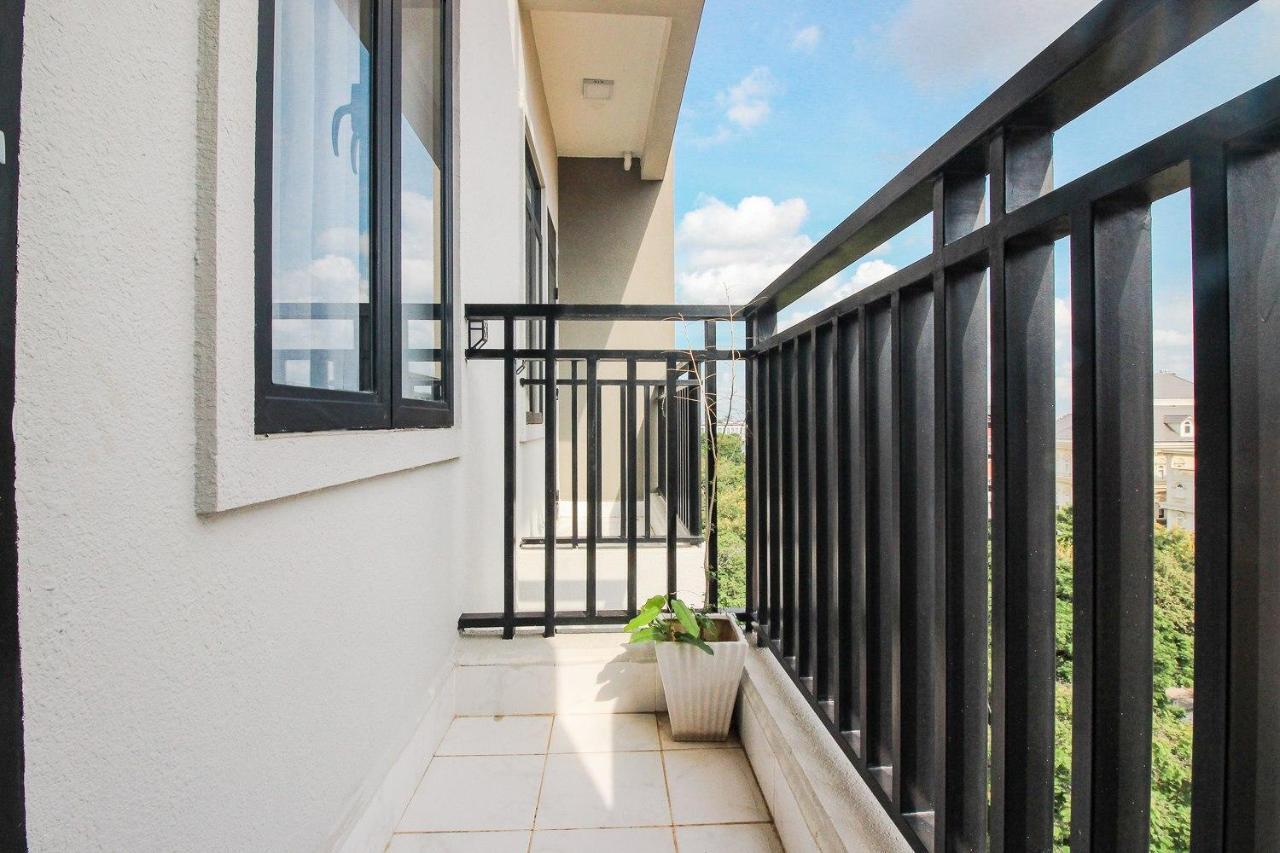 Chung cư 60 m² 2 phòng ngủ, 2 phòng tắm riêng ở Chamkar Morn Phnom Penh Ngoại thất bức ảnh
